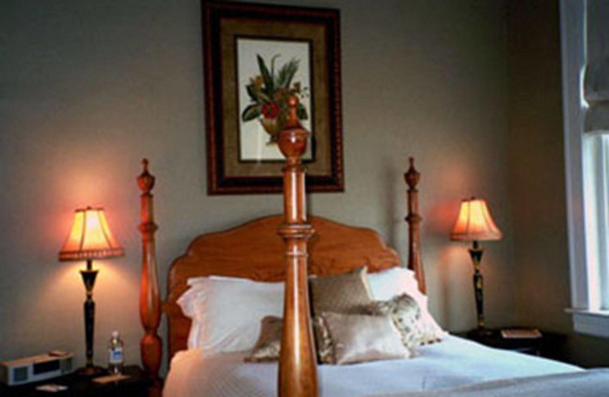 The Firehouse Inn Rutherfordton المظهر الخارجي الصورة