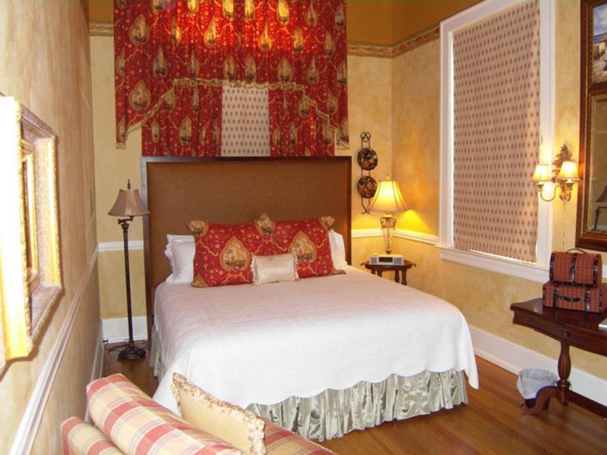The Firehouse Inn Rutherfordton المظهر الخارجي الصورة