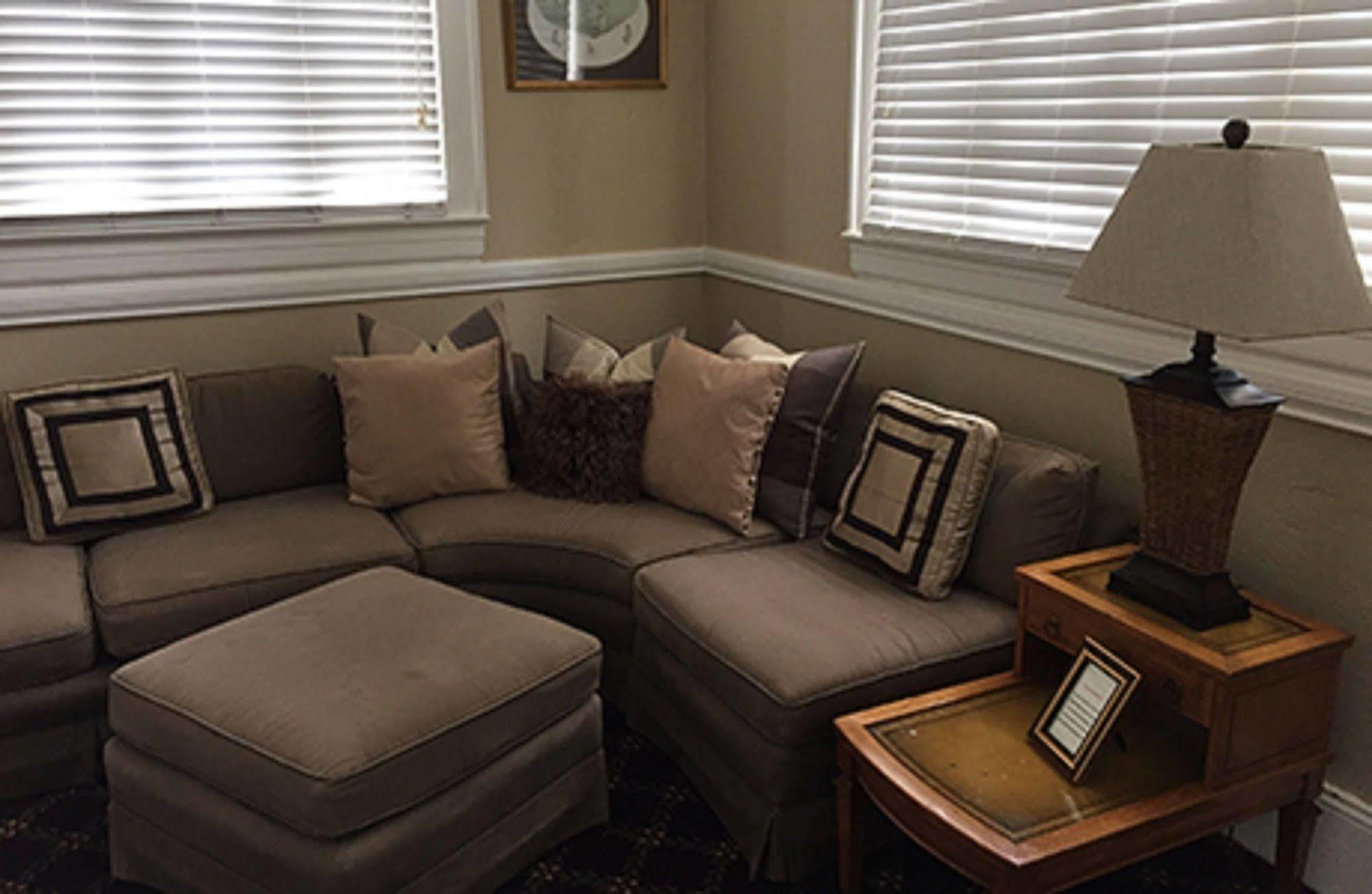 The Firehouse Inn Rutherfordton المظهر الخارجي الصورة
