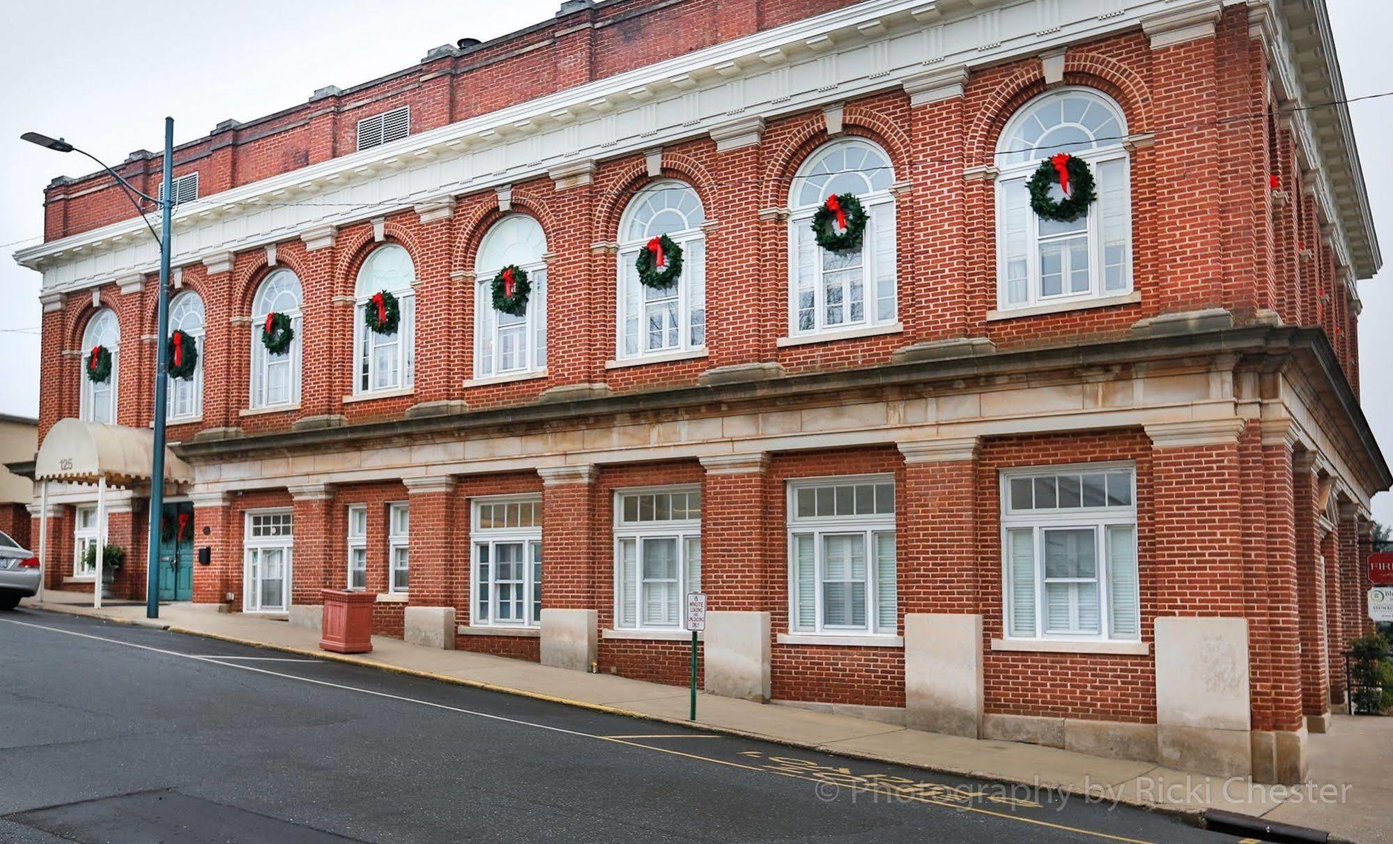 The Firehouse Inn Rutherfordton المظهر الخارجي الصورة